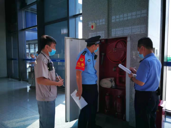 中秋我在崗 洛陽(yáng)鐵路公安處方城站派出所全力護(hù)航中秋平安出行231