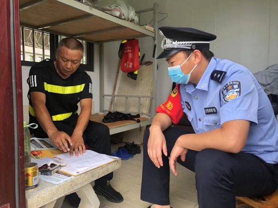 中秋我在崗 洛陽(yáng)鐵路公安處方城站派出所全力護(hù)航中秋平安出行233