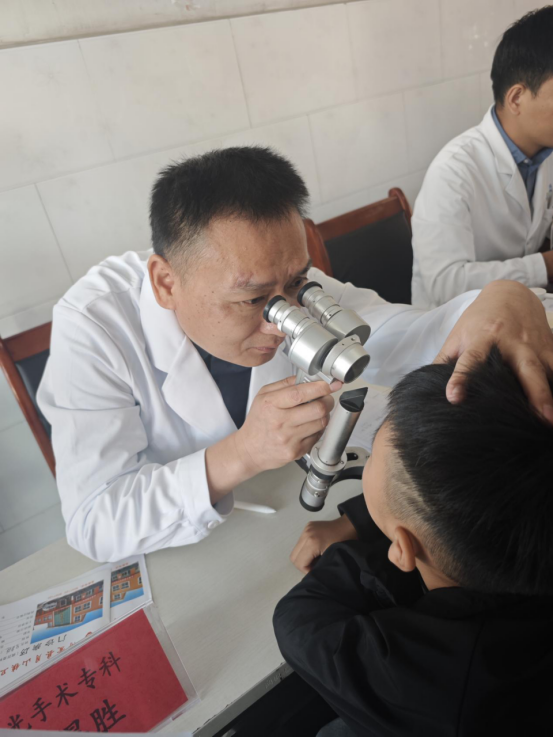 鄭州普瑞眼科協(xié)助河南省老區(qū)建設(shè)促進會開展活動575